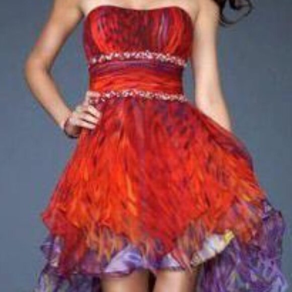 NWT La Femme-Strapless Ruched High Low Printed 18051SC - Picture 2 of 2